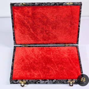 กันดิ้นลายไทย 8*12นิ้ว สีดำ